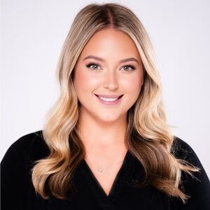 Meet your Posher, Karen.